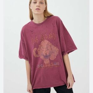 Def Leppard 1983 Oversized Tee